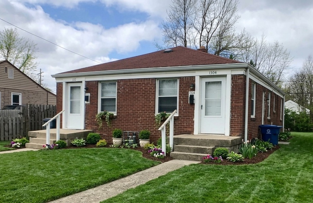 1302-1304 Medford Ave