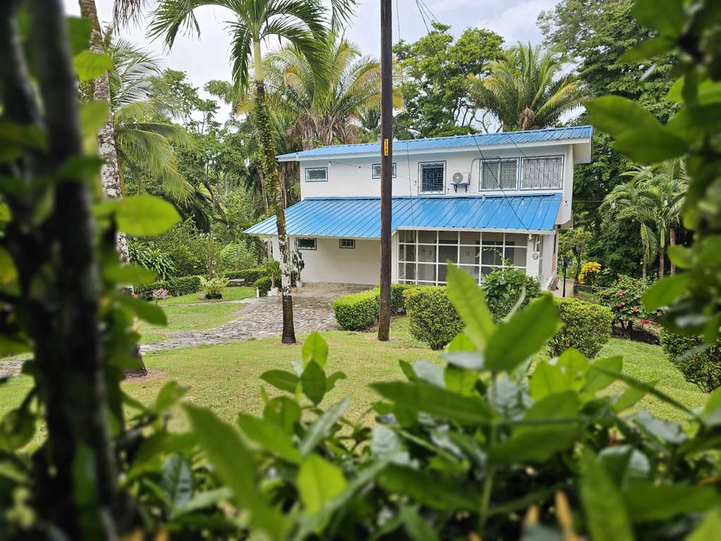 Omoa Honduras Property